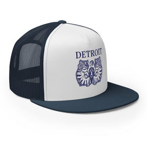 ROYALTY SPORT Trucker Cap