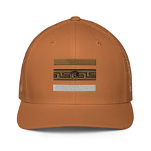 Load image into Gallery viewer, DESIGNER HATS Closed-back trucker cap