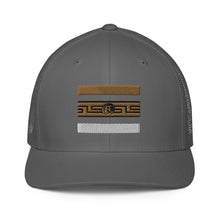 Load image into Gallery viewer, DESIGNER HATS Closed-back trucker cap