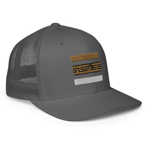 DESIGNER HATS Closed-back trucker cap