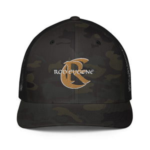 DESIGNER HATS Closed-back trucker cap