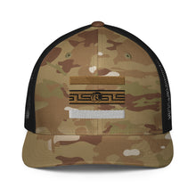 Load image into Gallery viewer, DESIGNER HATS Closed-back trucker cap