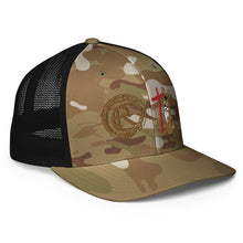 Load image into Gallery viewer, DESIGNER HATS Closed-back trucker cap